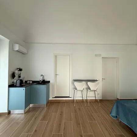 Apartament Umbrella House Katania