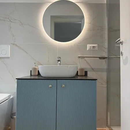 Umbrella House Katania